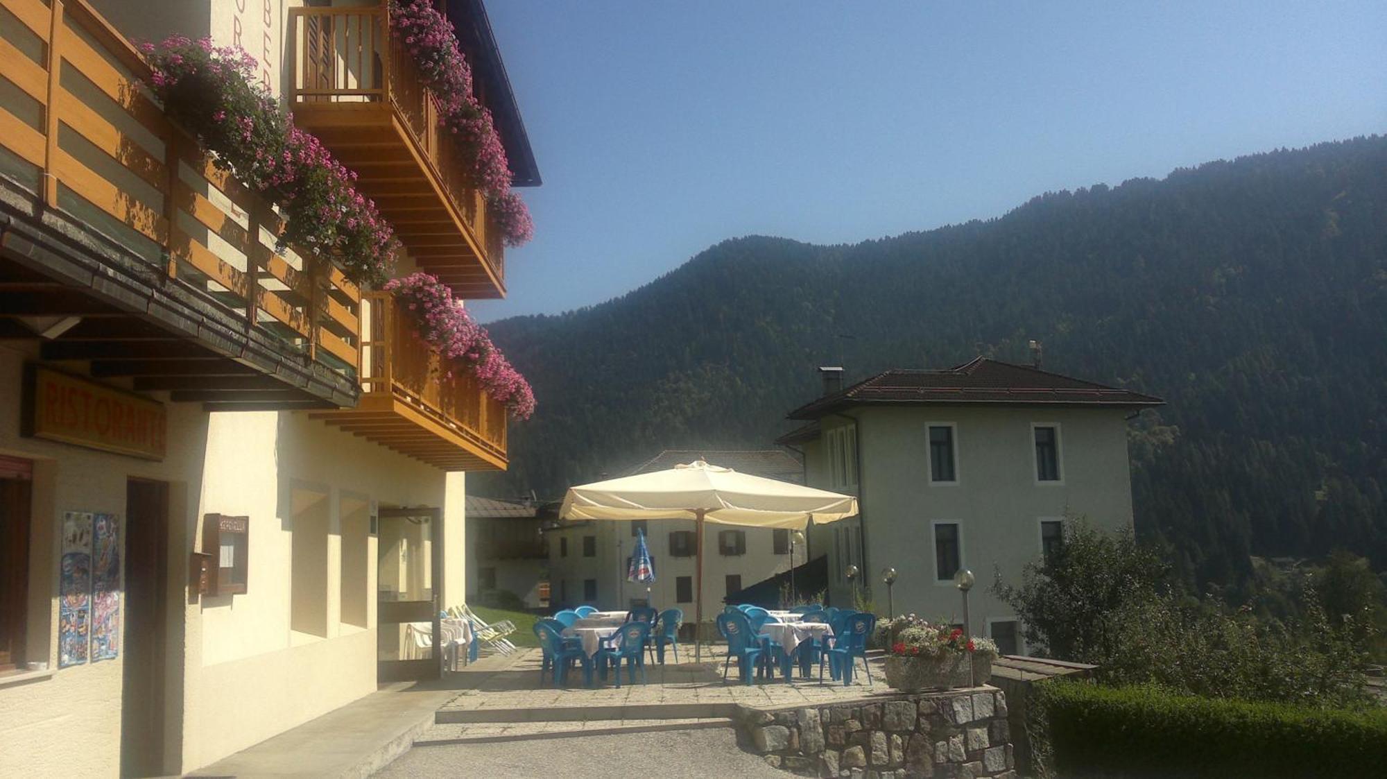Hotel Serenella Canal San Bovo Exterior foto